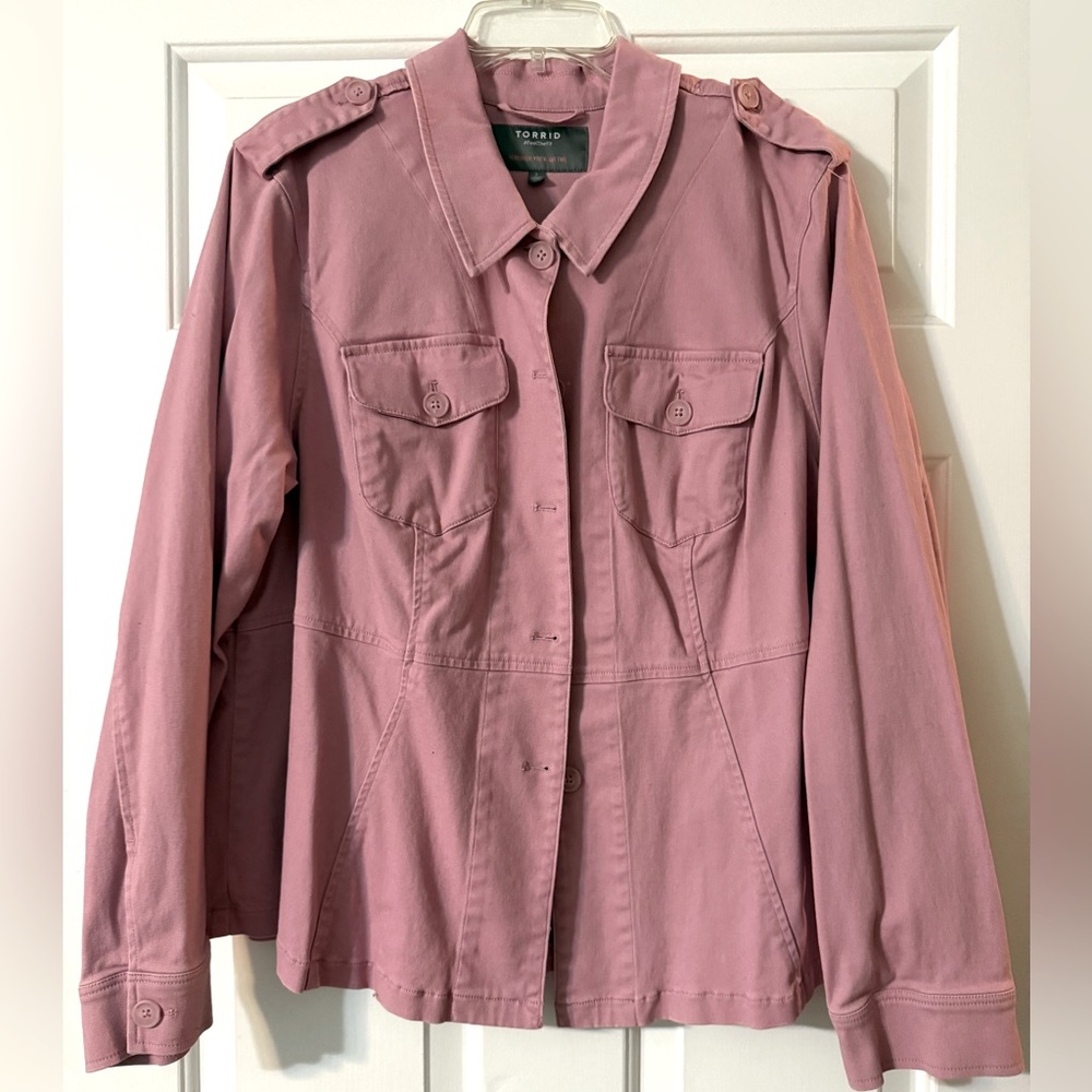 Torrid 3X . Lightly used in great condition